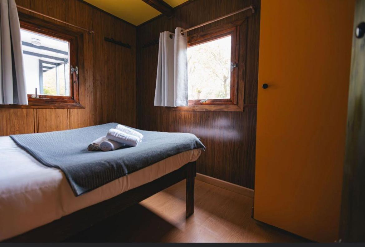 Camping & Bungalows Suspiro Del Moro Otura Dış mekan fotoğraf