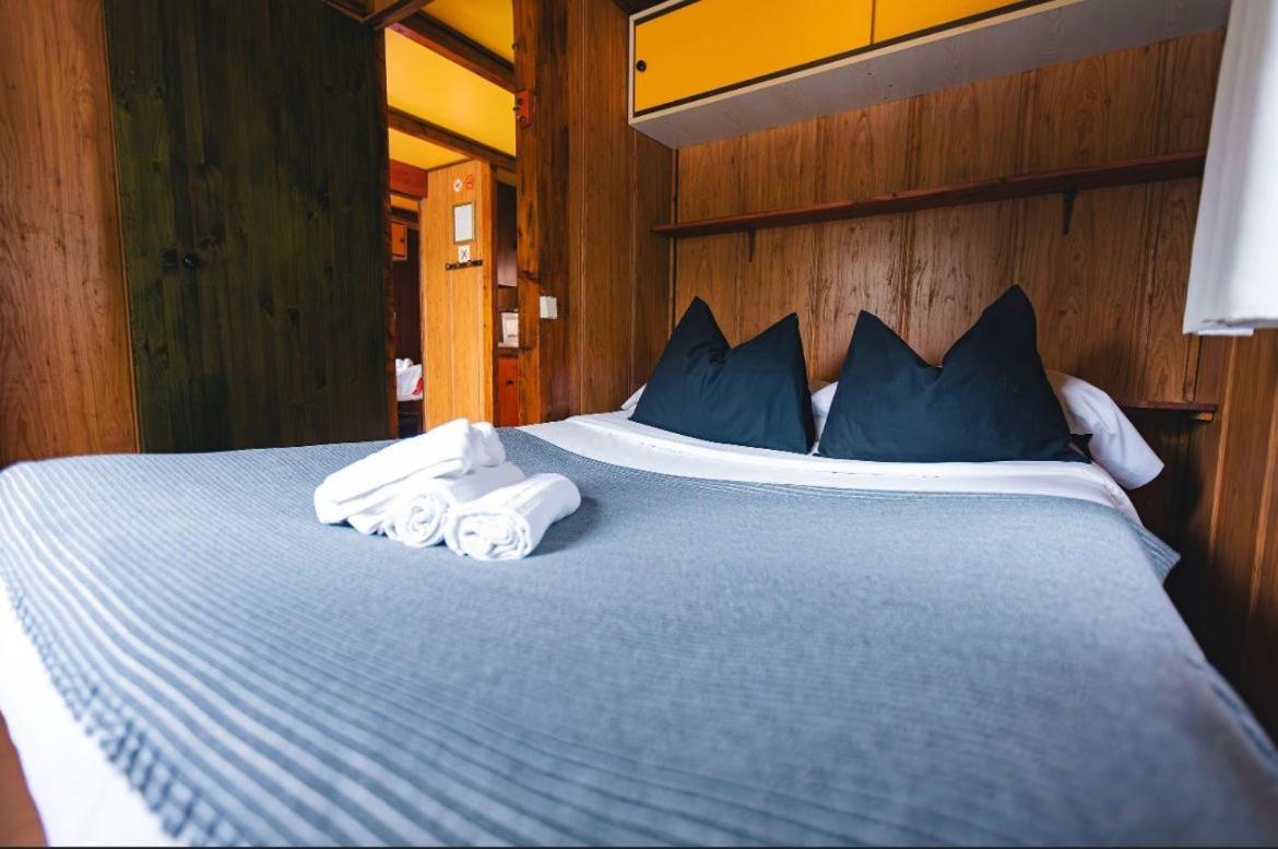 Camping & Bungalows Suspiro Del Moro Otura Dış mekan fotoğraf