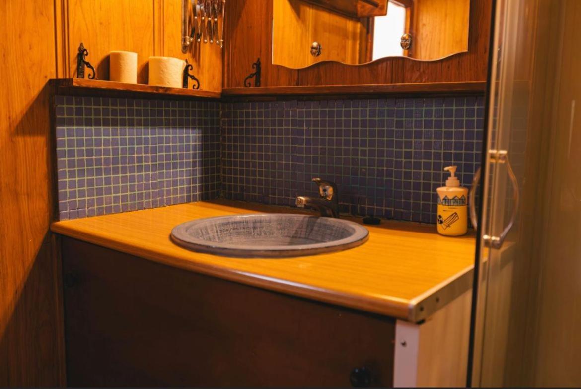 Camping & Bungalows Suspiro Del Moro Otura Dış mekan fotoğraf